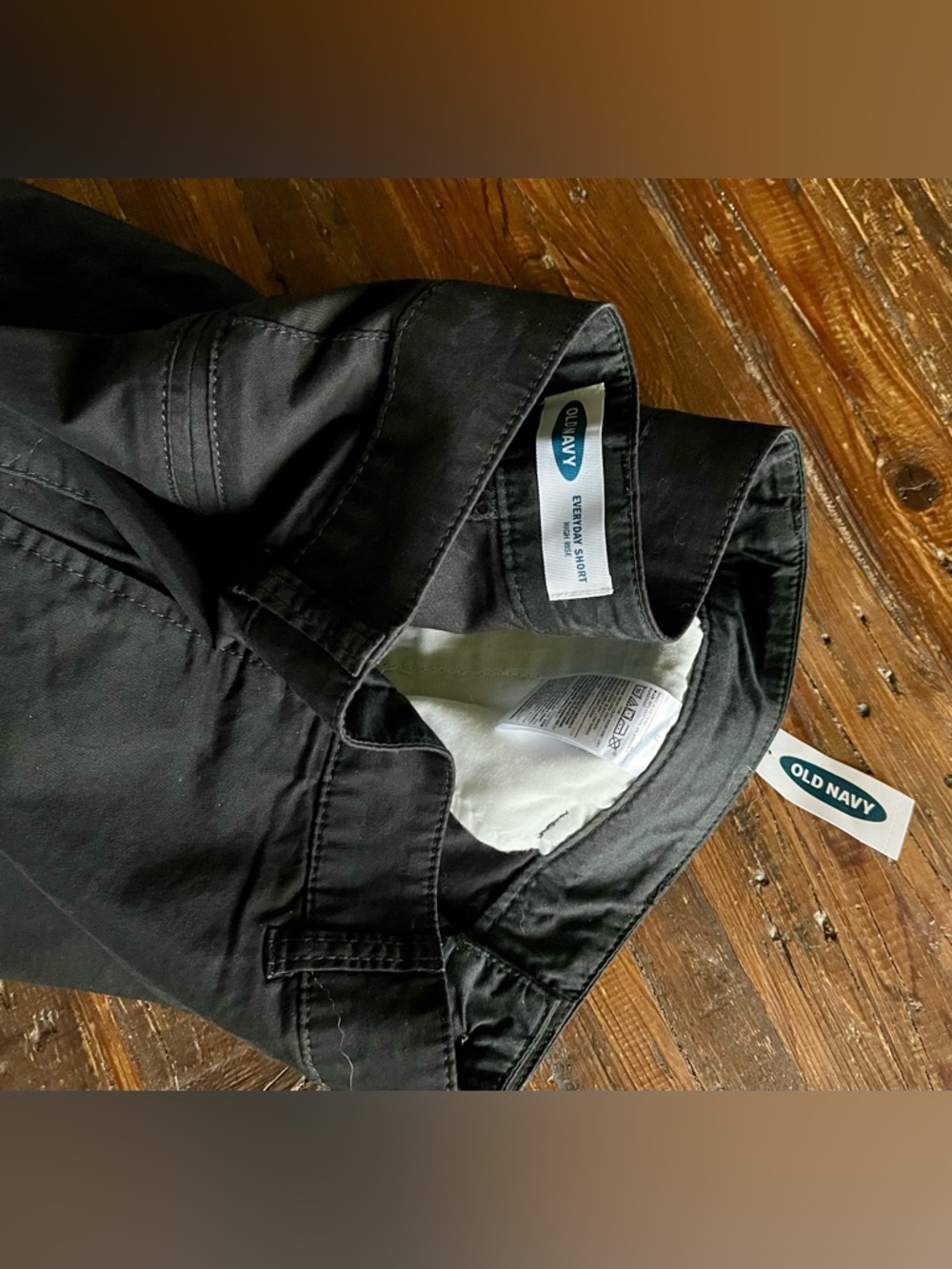 Old Navy Black Everyday High-Rise Shorts Sz 12 NWT - Picture 9 of 10